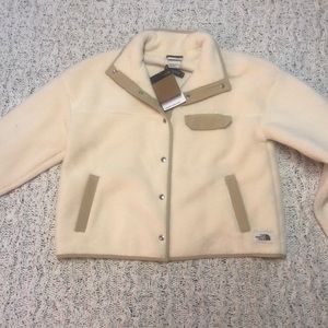North Face. Size Medium. Cragmont Fleece Jacket.